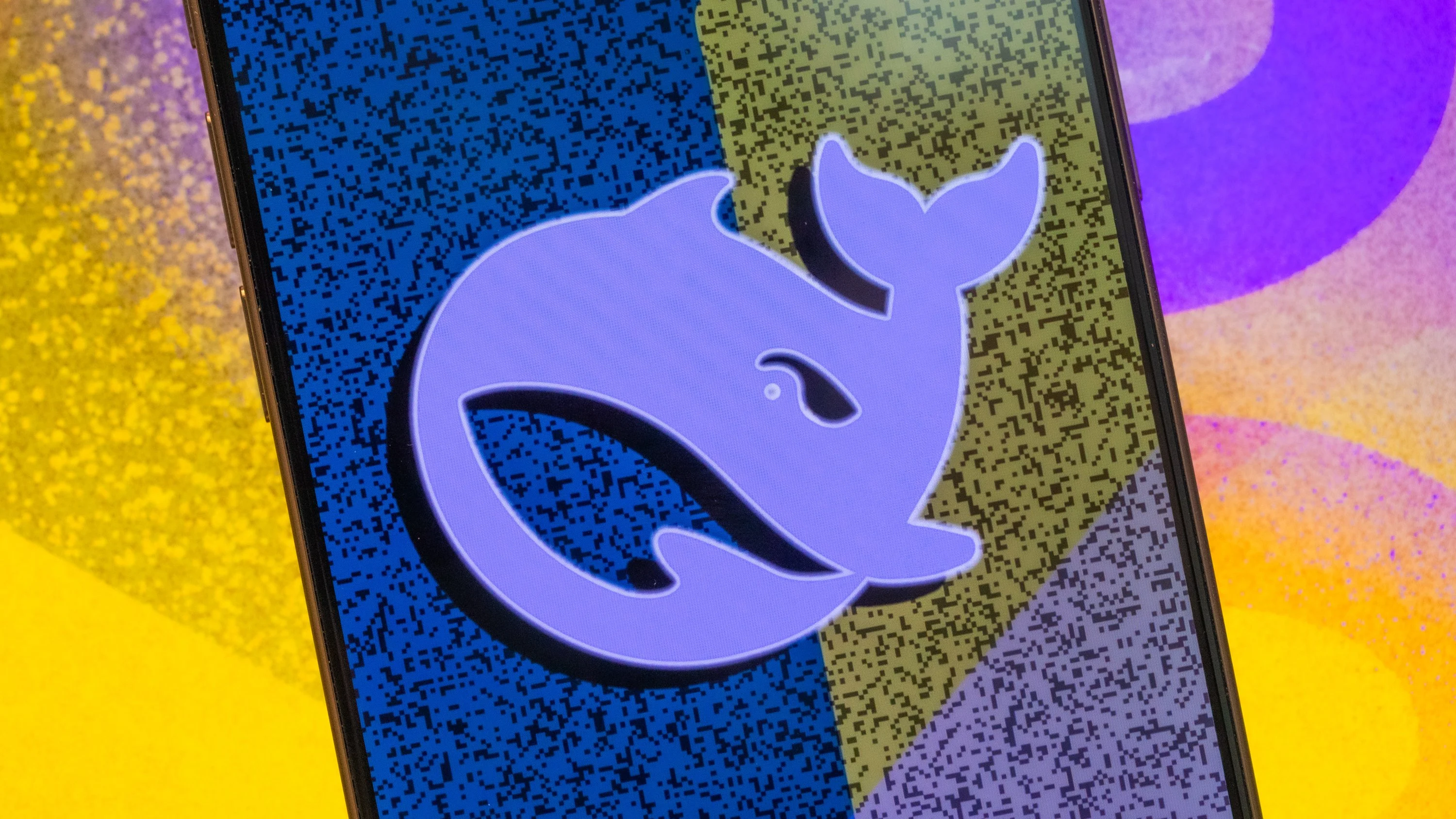 Hunter Alpha: Analyzing the Mystery AI Model That Could Be DeepSeek V4